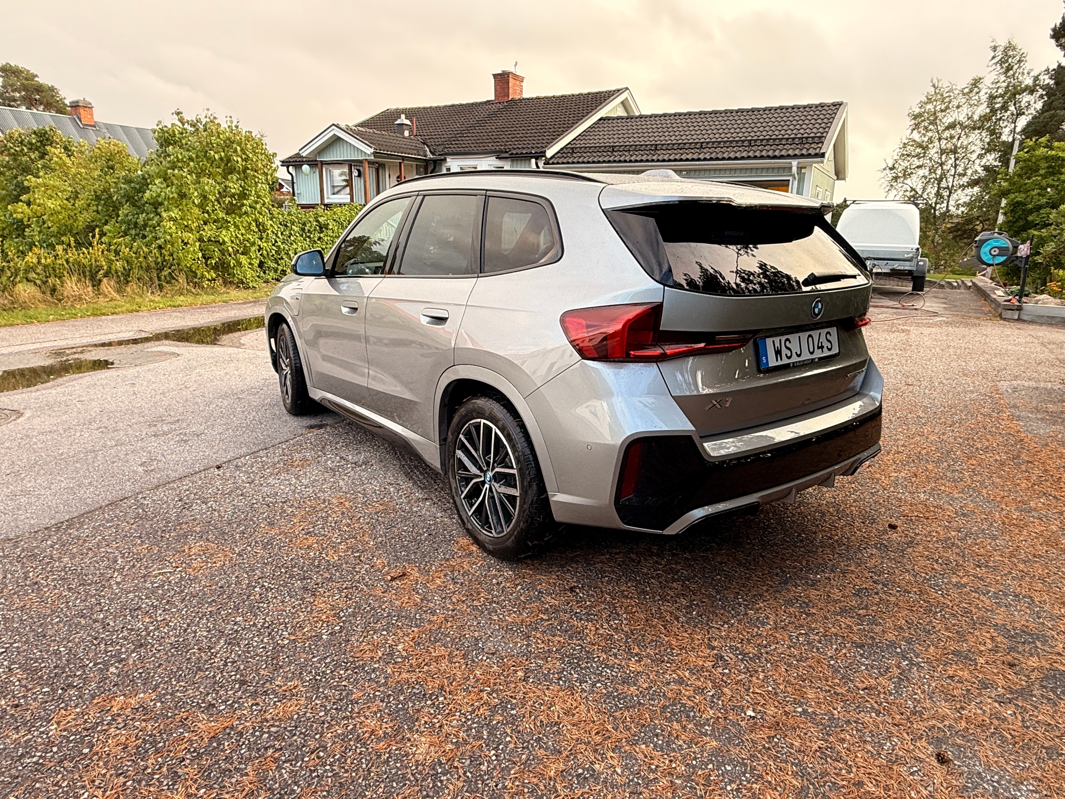 BMW X1 xDrive30e Steptronic 2025, bild 3/6