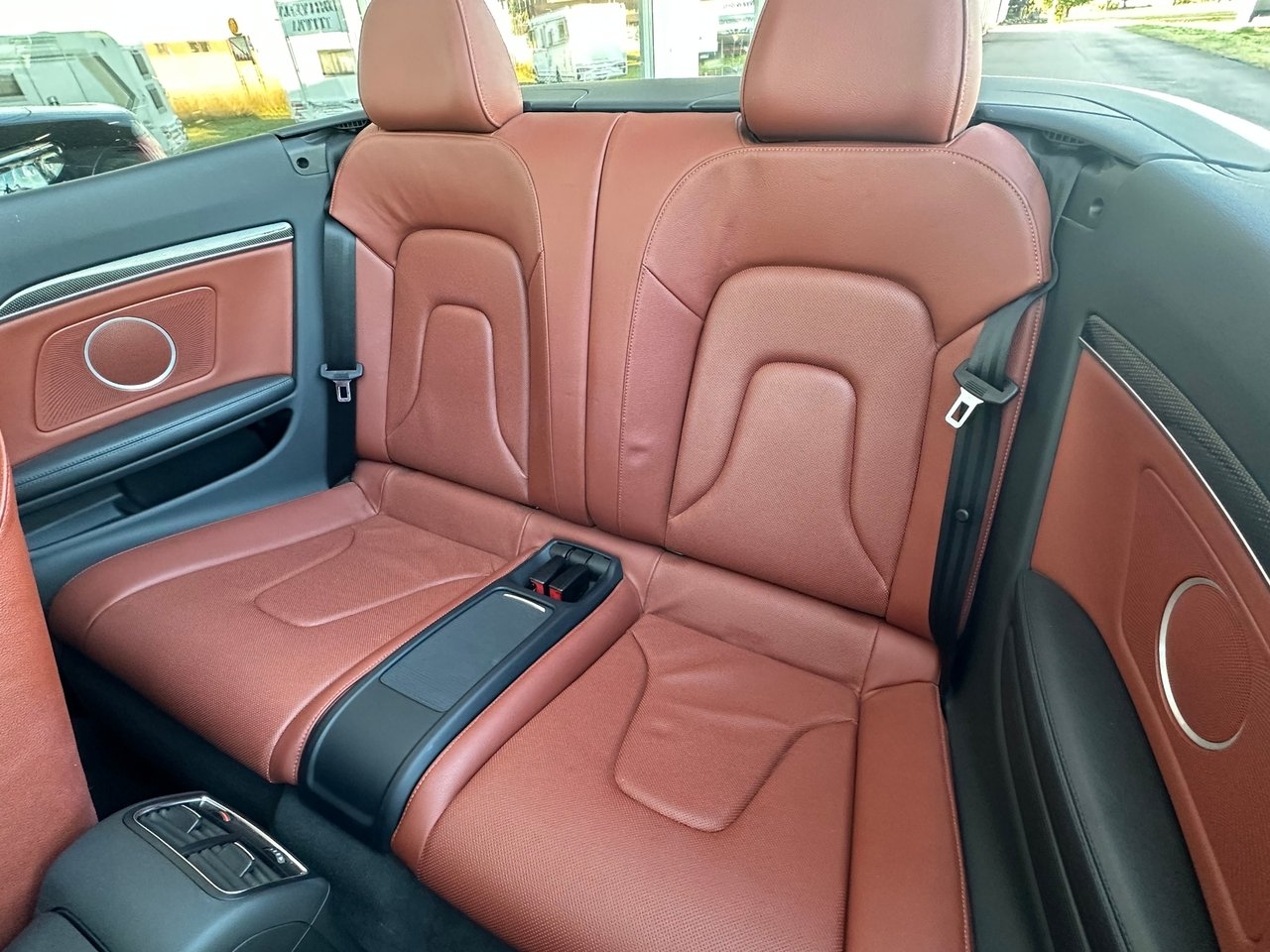 Audi S5 2011, bild 6/29