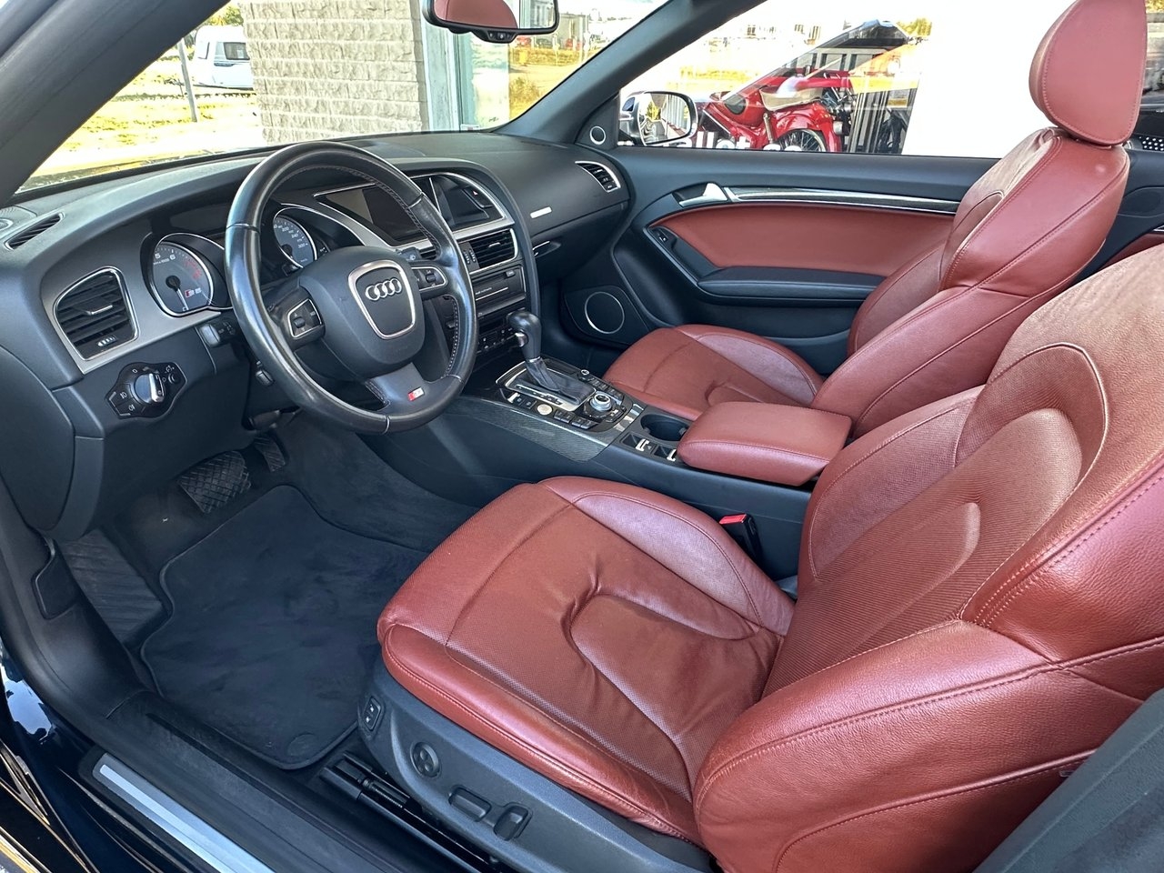 Audi S5 2011, bild 4/29