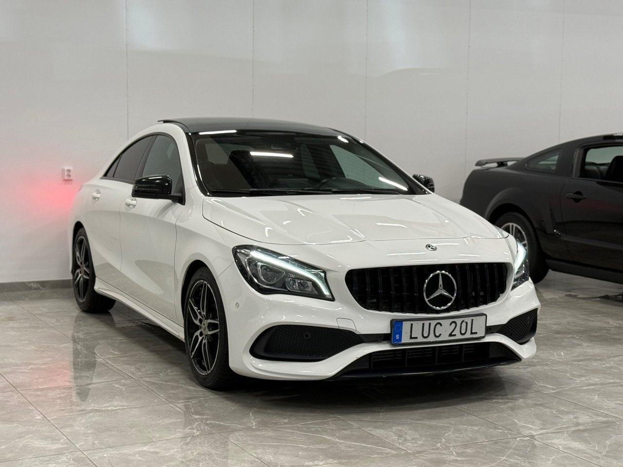 Mercedes-Benz CLA 180 7G-DCT AMG Line 2019, bild 2/10