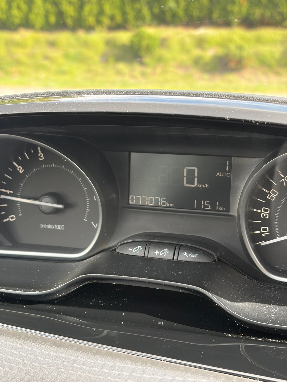 Peugeot 208 2017, bild 6/10