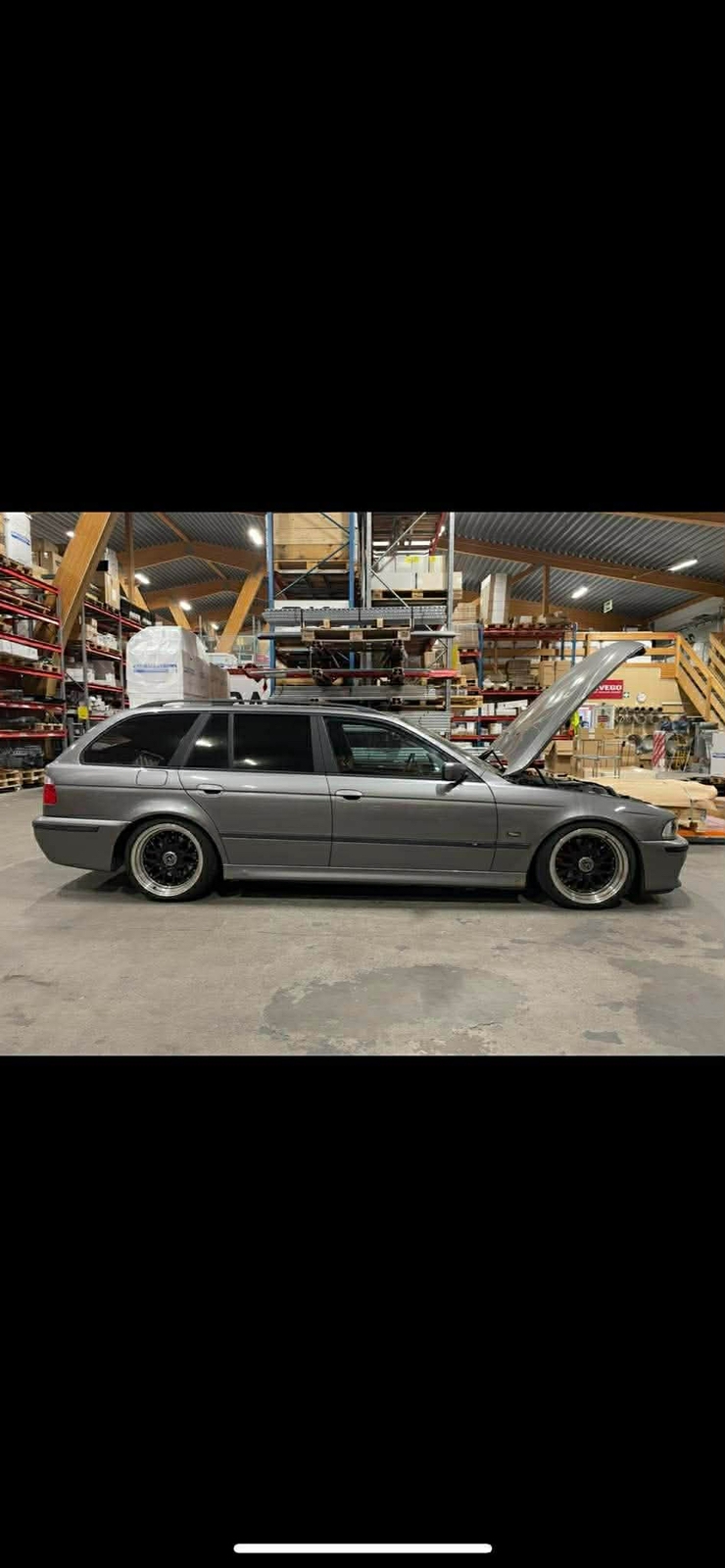 BMW 525