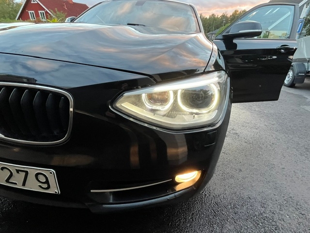 BMW 118