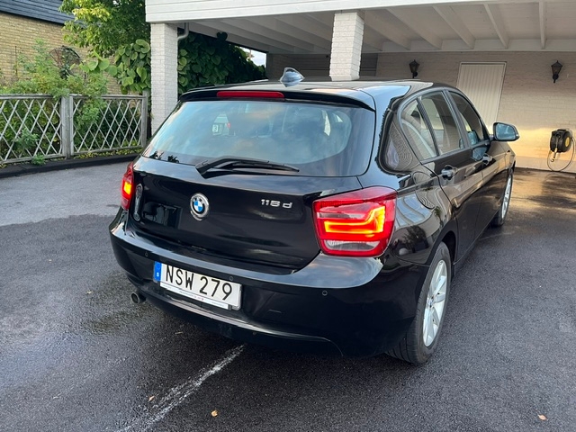 BMW 118 d 5-dörrars Manuell 2013, bild 6/10