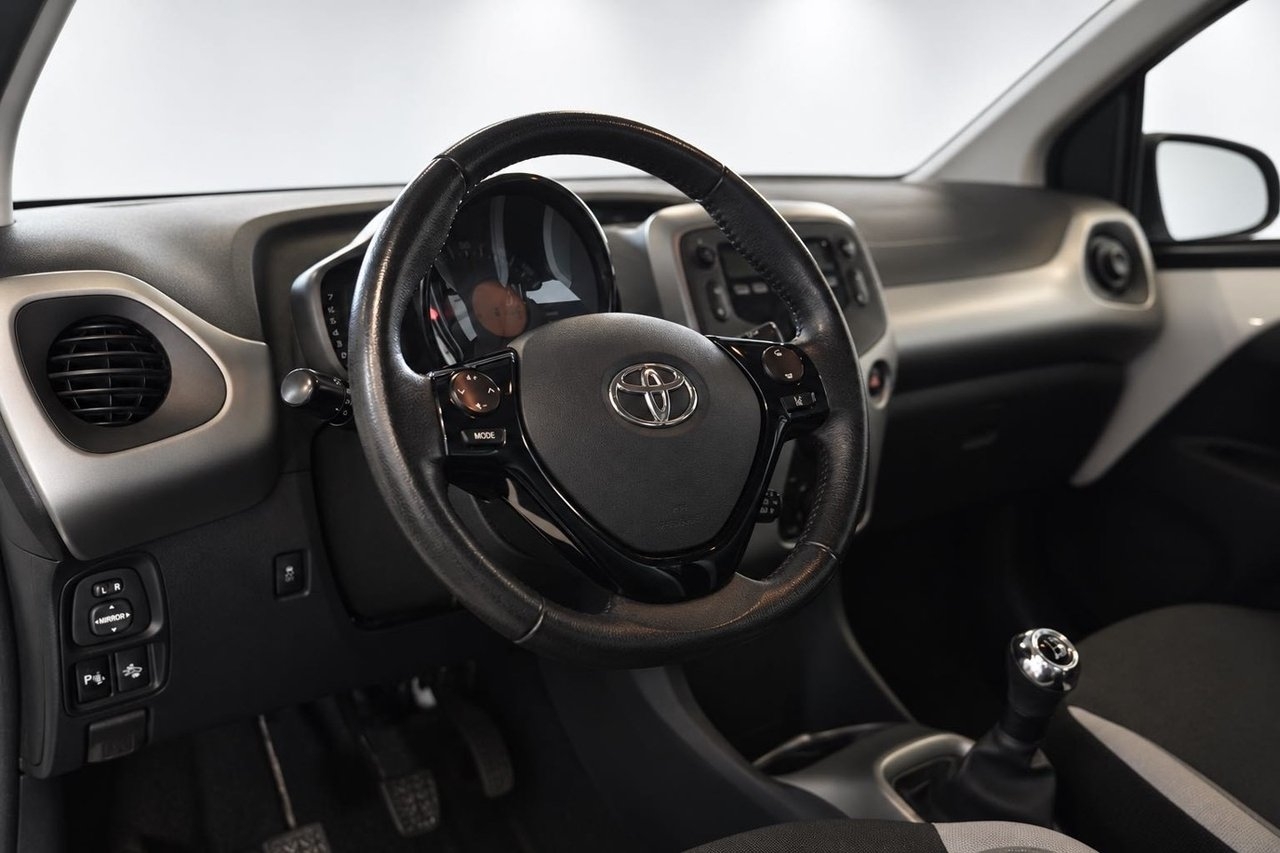 Toyota Aygo 2018, bild 7/10