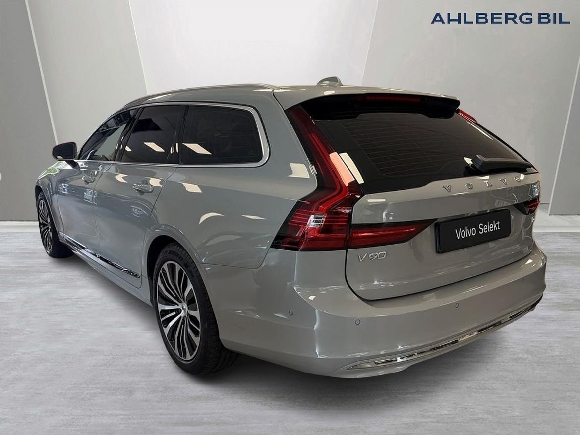 Volvo V90 T6 Core Edition II 2025, bild 3/10