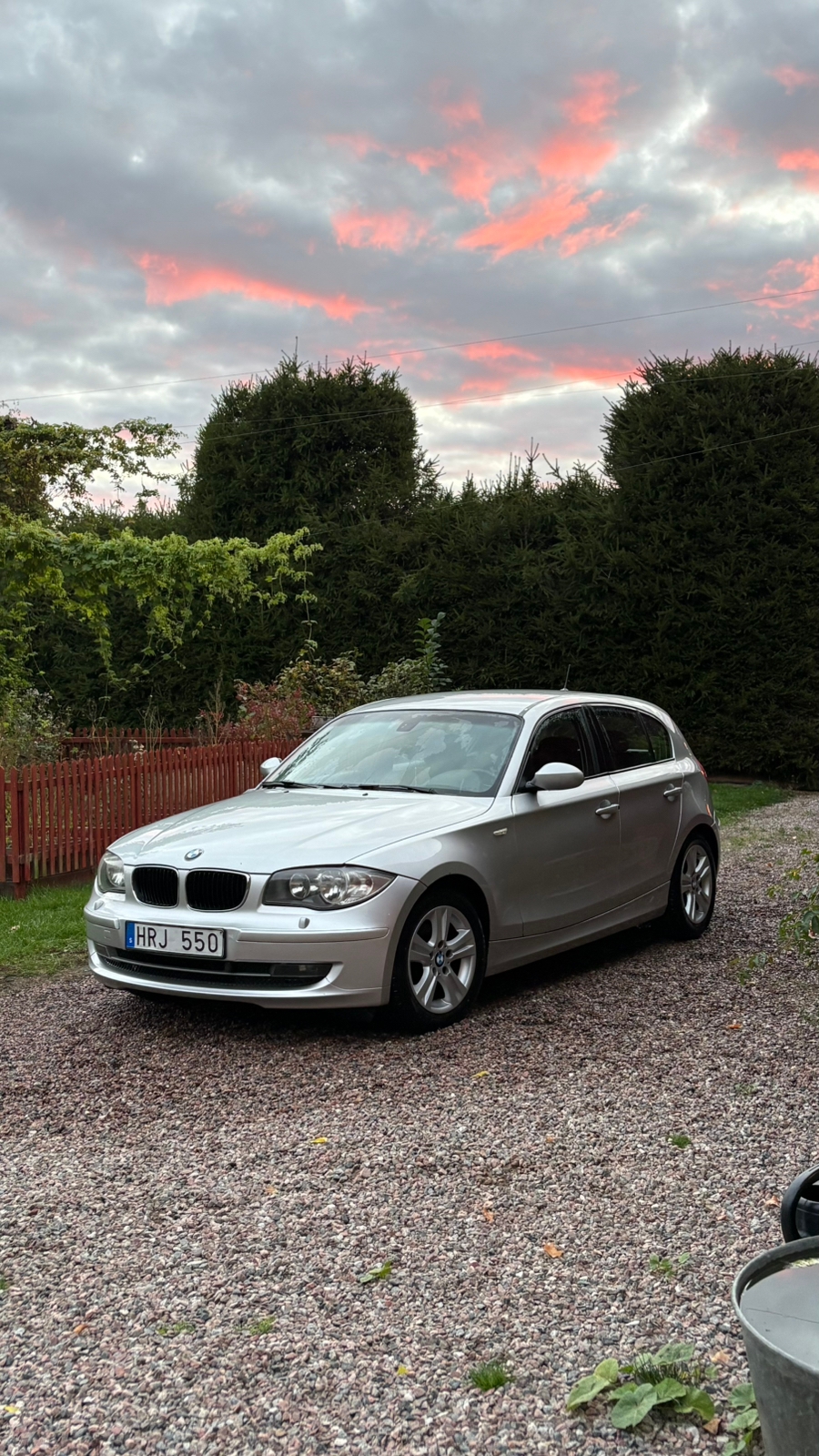 BMW 118 d 5-dörrars Manuell 2009, bild 4/5