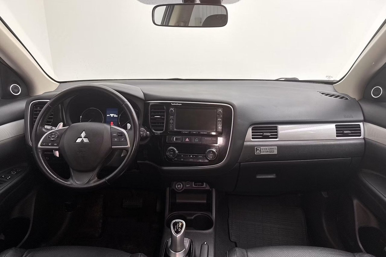 Mitsubishi Outlander 2015, bild 7/9