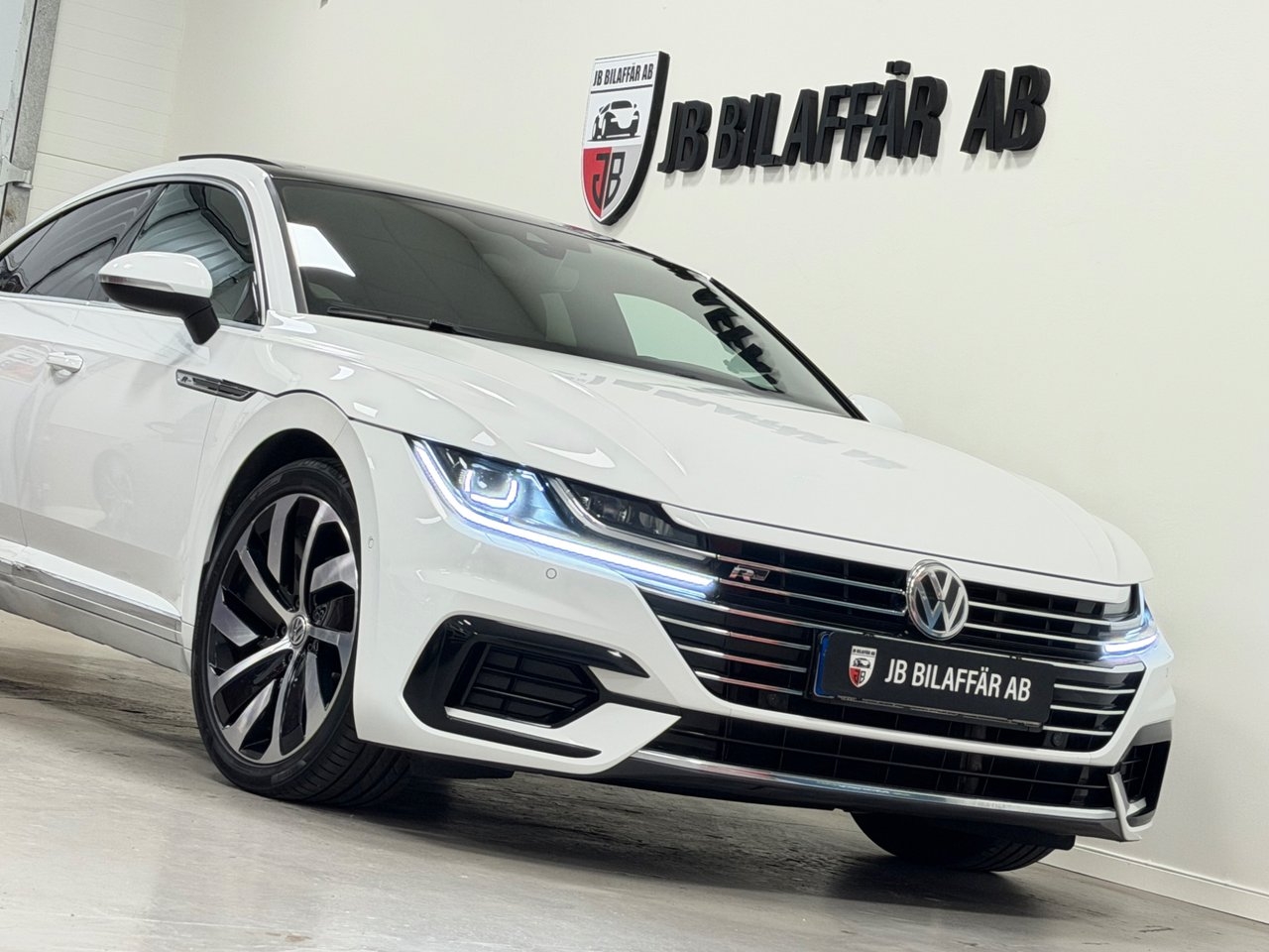 Volkswagen Arteon 2018, bild 4/10