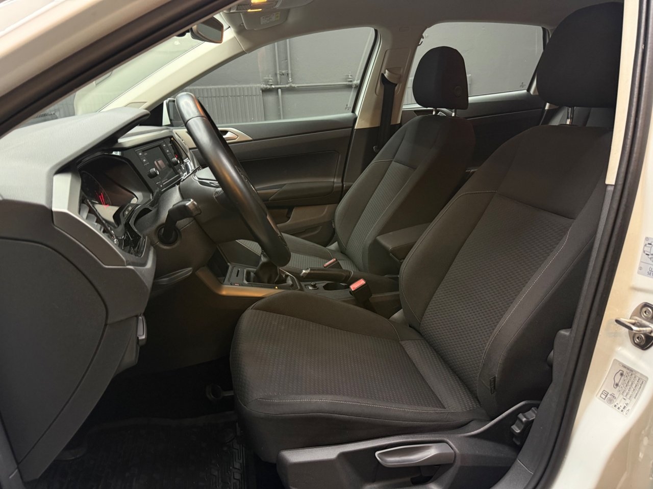 Volkswagen Polo 2018, bild 7/10