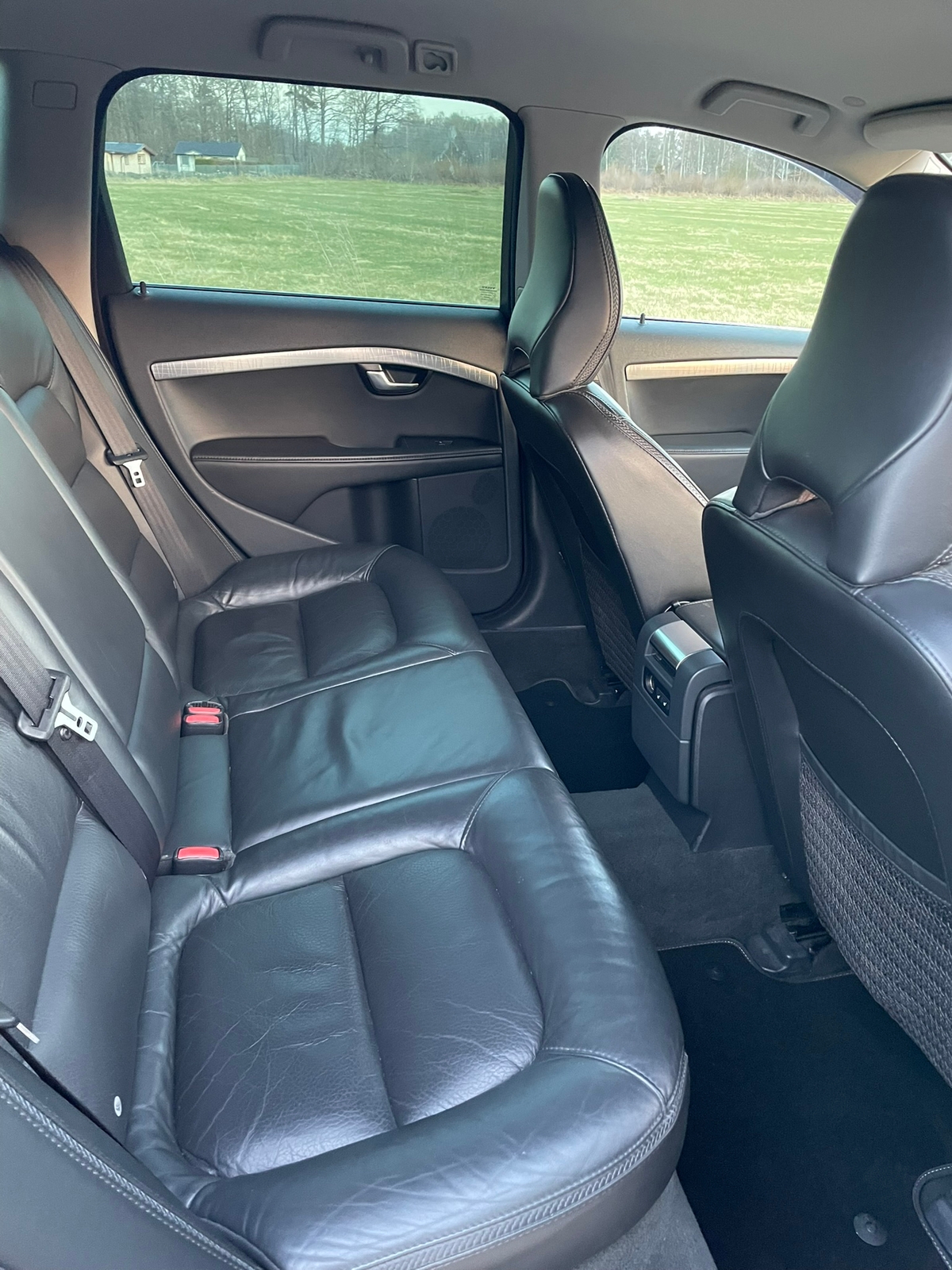 Volvo XC70 D5 AWD Geartronic 2012, bild 7/8