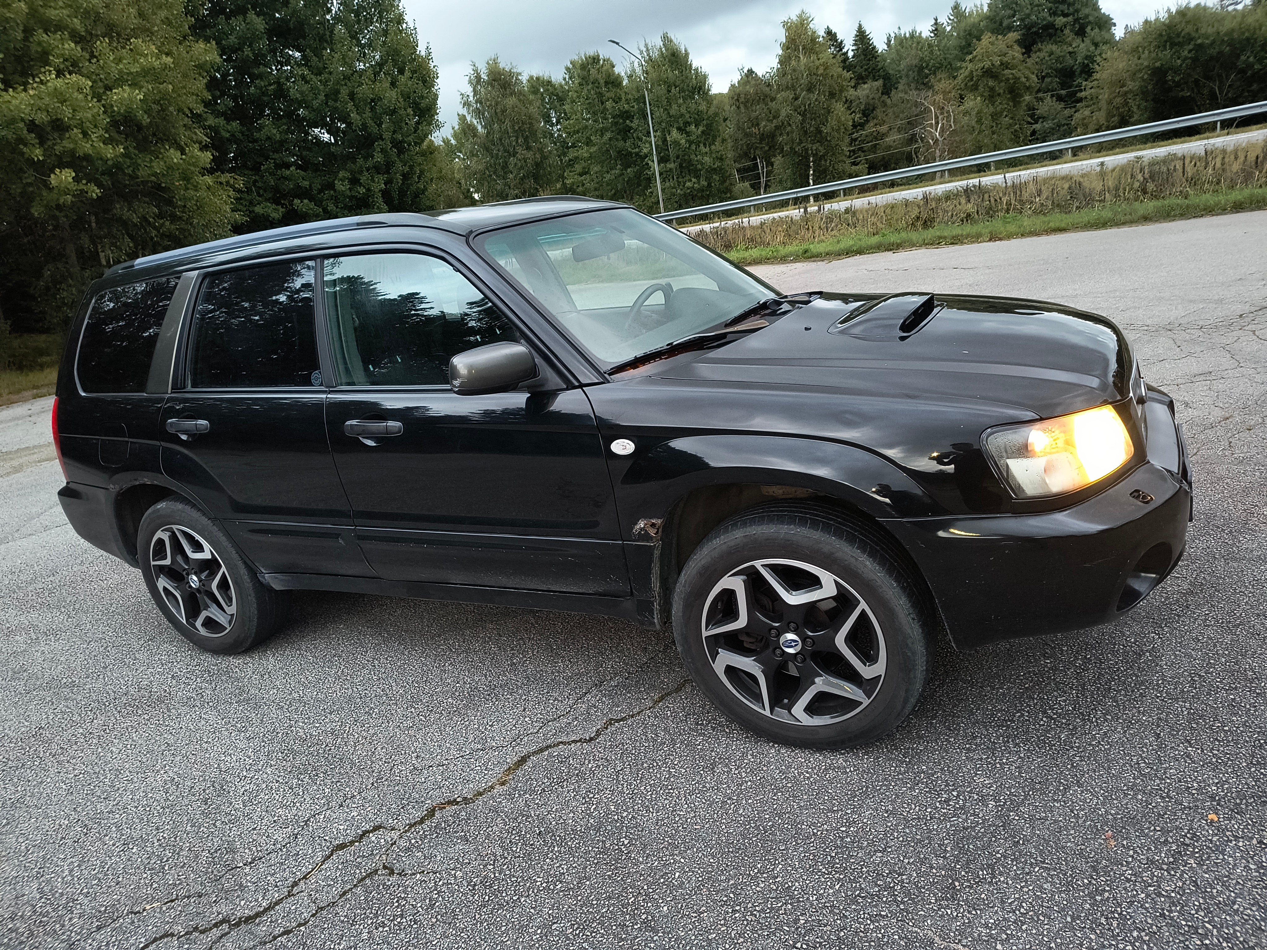 Subaru Forester 2.0 4WD Automatisk 2005, bild 2/7