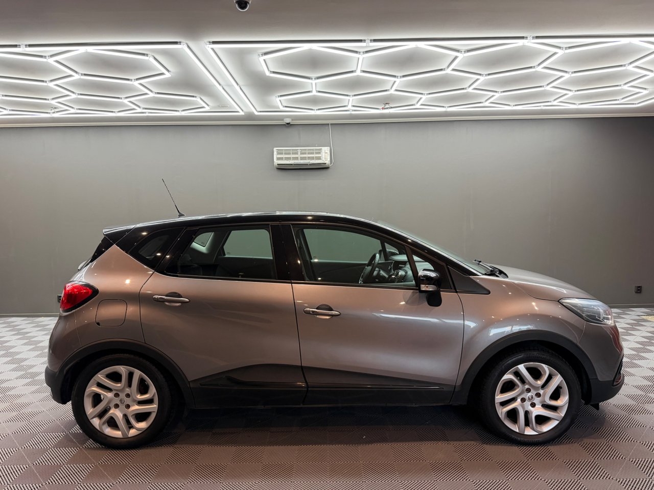 Renault Captur 0.9 TCe Euro 5 2014, bild 6/10