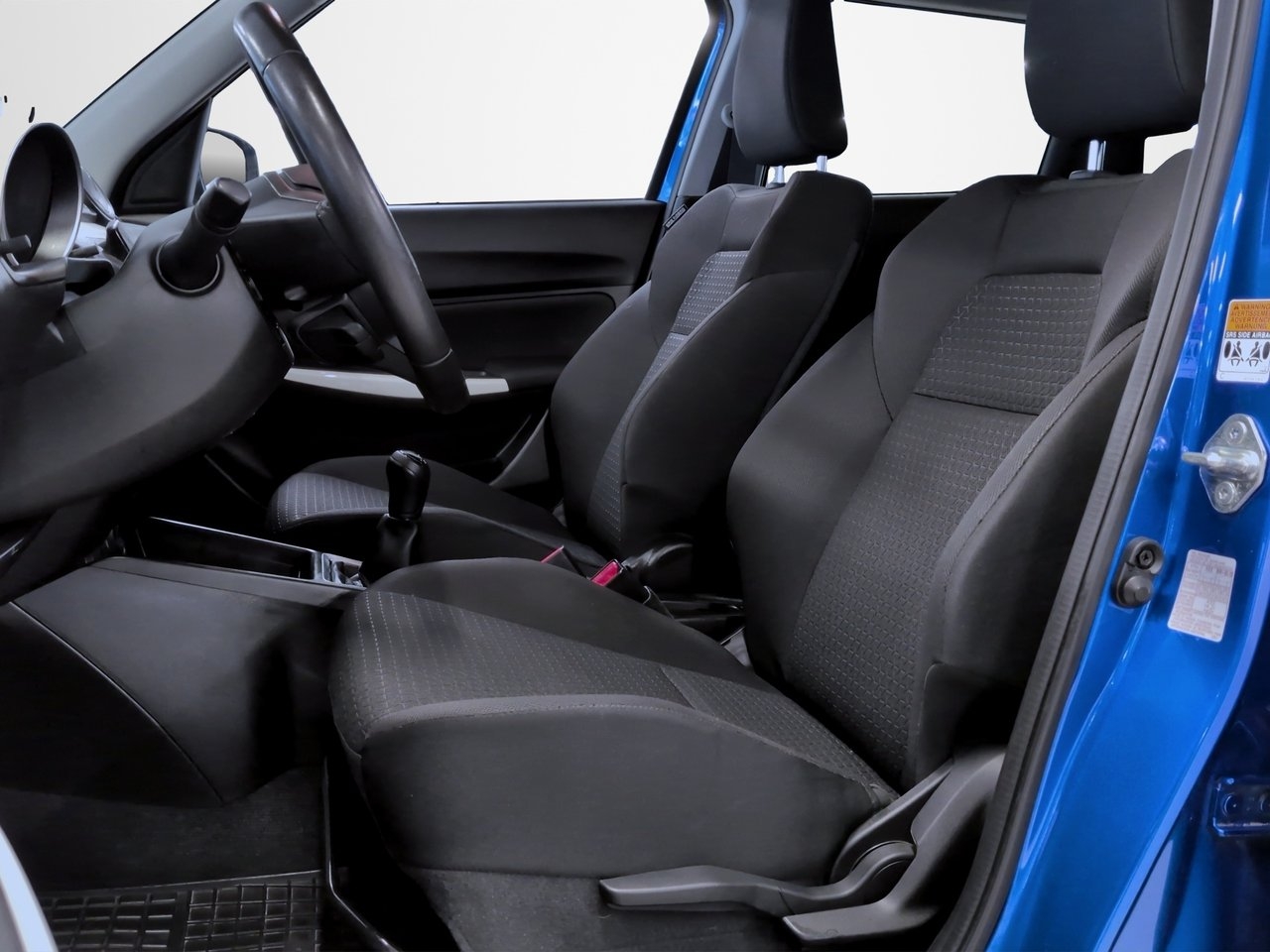 Suzuki Swift 2017, photo 6/10