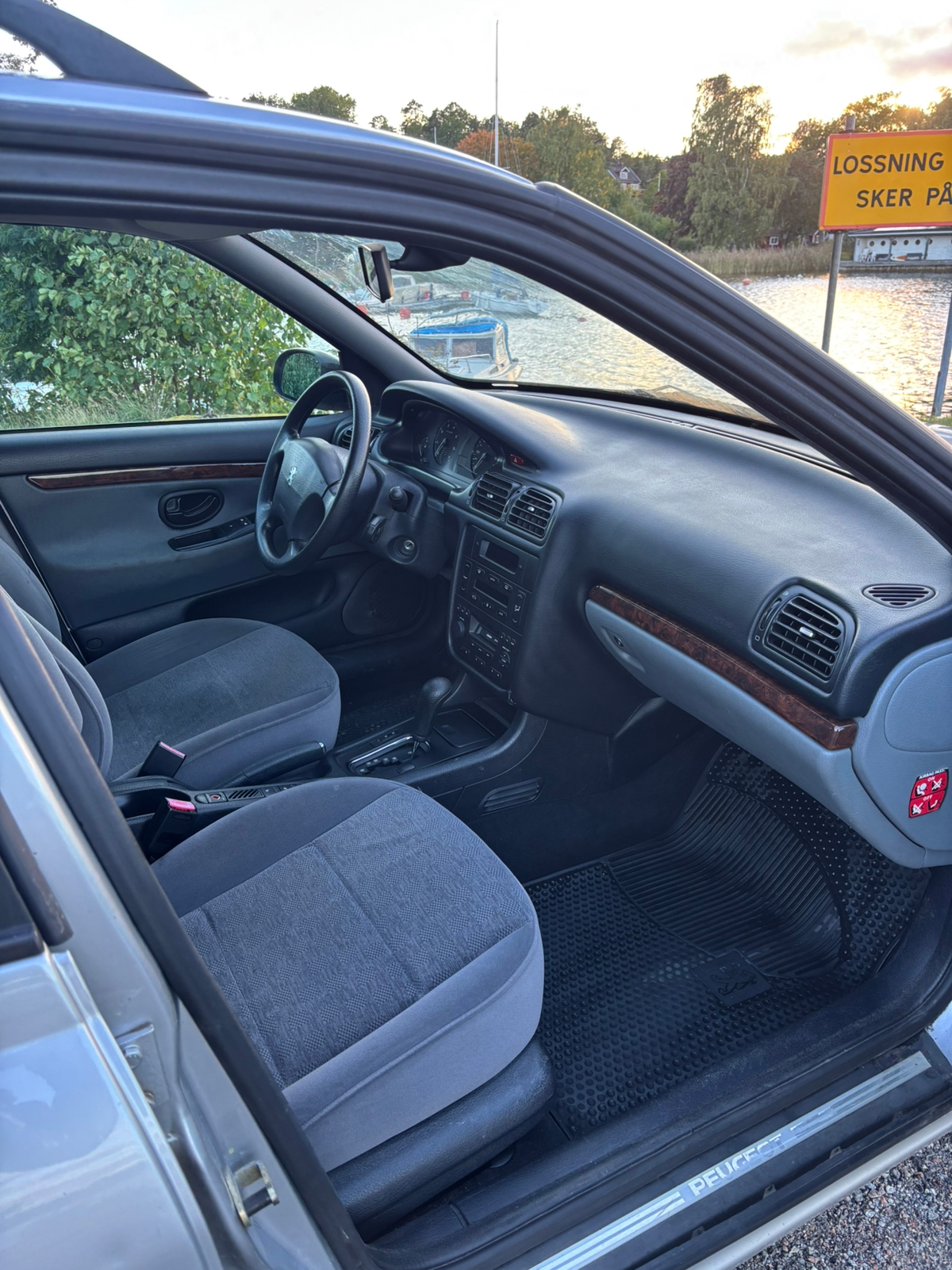 Peugeot 406 Break 2.0 Automatisk 2003, bild 6/8