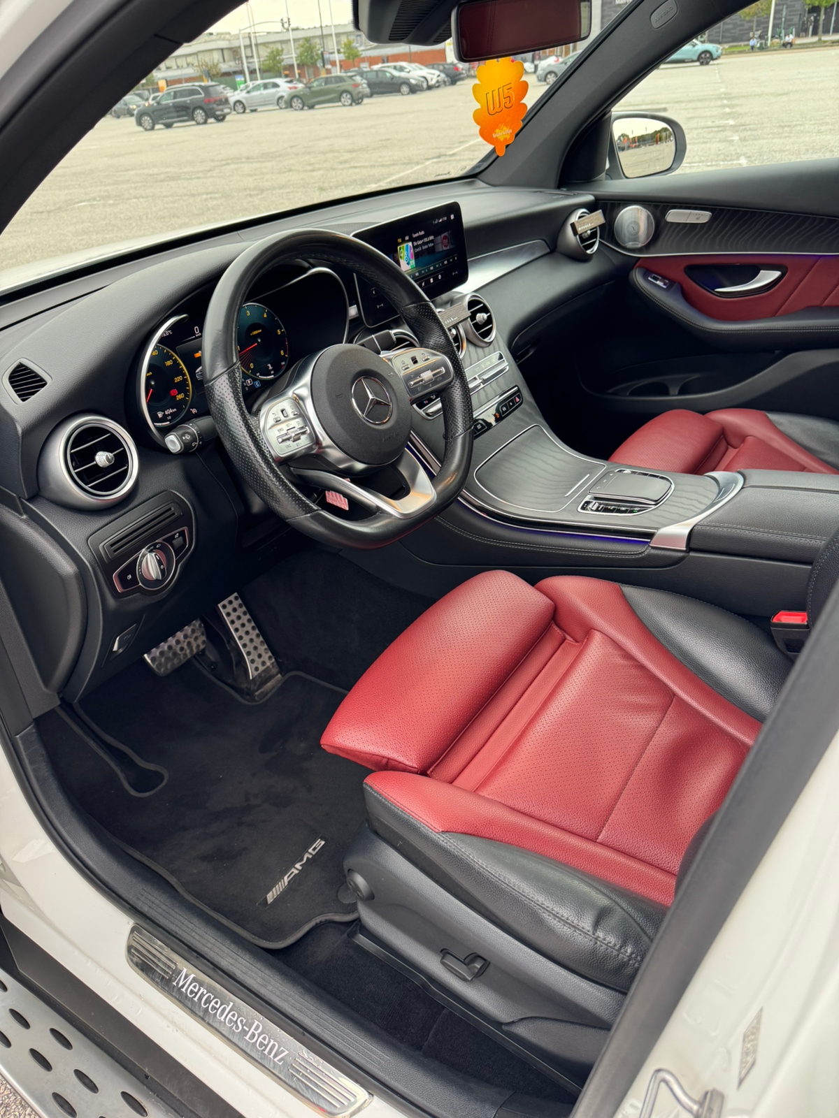 Mercedes-Benz GLC 2020, bild 2/15