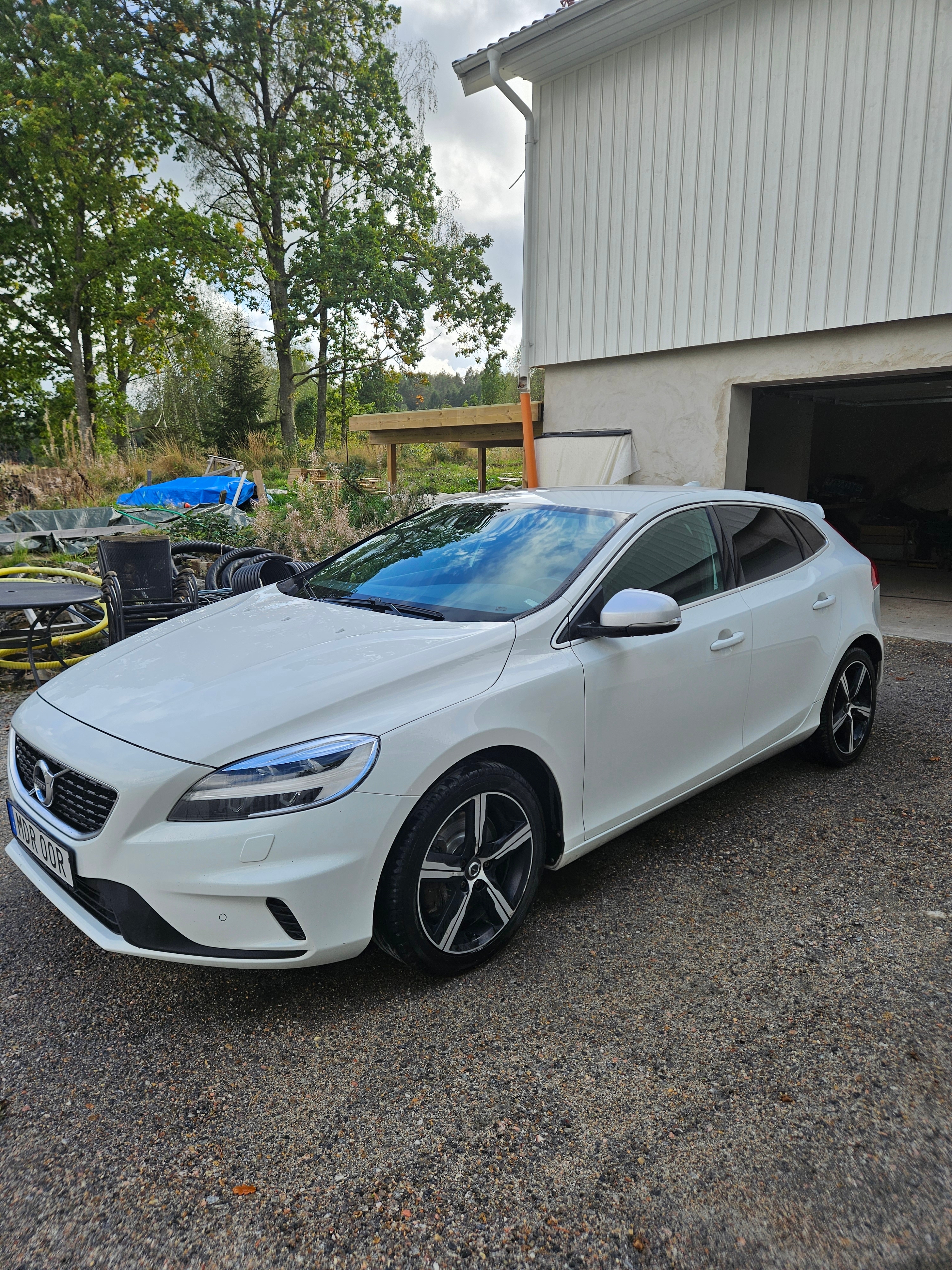 Volvo V40 D3 Geartronic R-Design 2019, bild 4/8