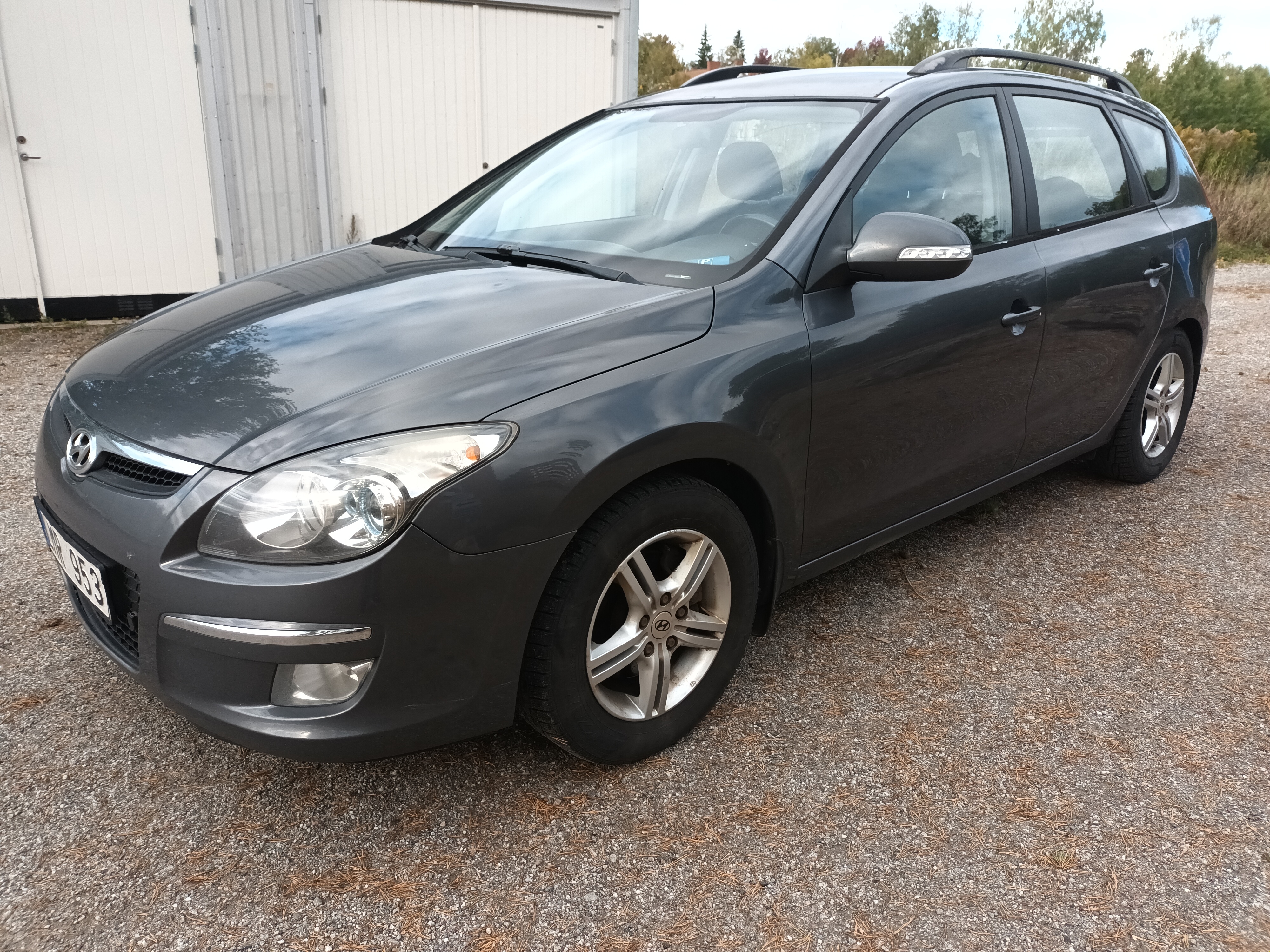 Hyundai i30 cw 1.6 CRDi Manuell 2010, bild 5/8