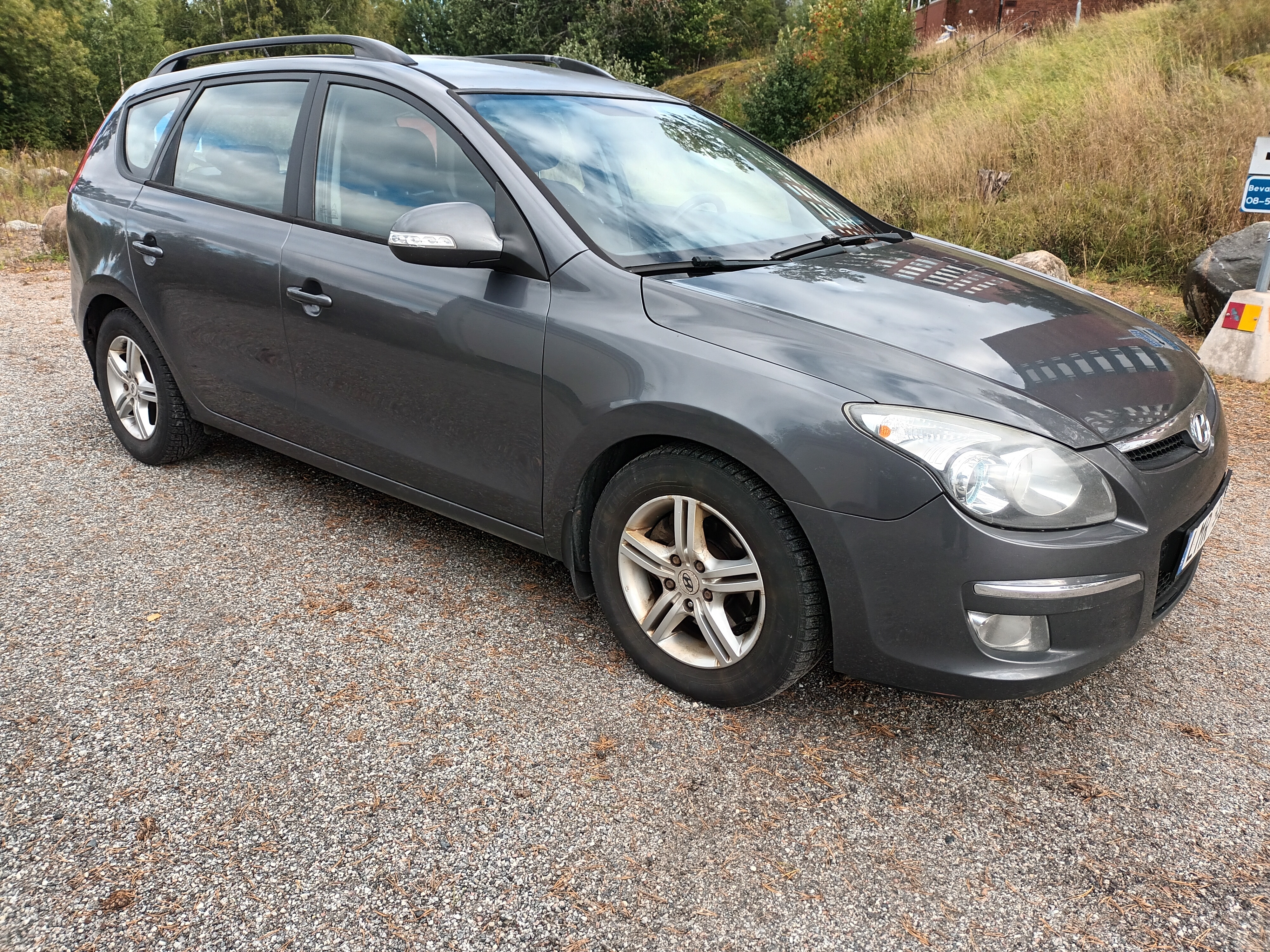 Hyundai i30 cw 1.6 CRDi Manuell 2010, bild 4/8