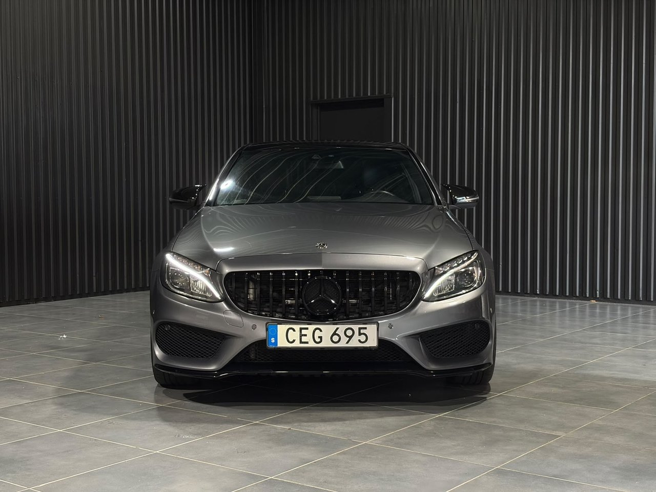 Mercedes-Benz C 2018, bild 2/10
