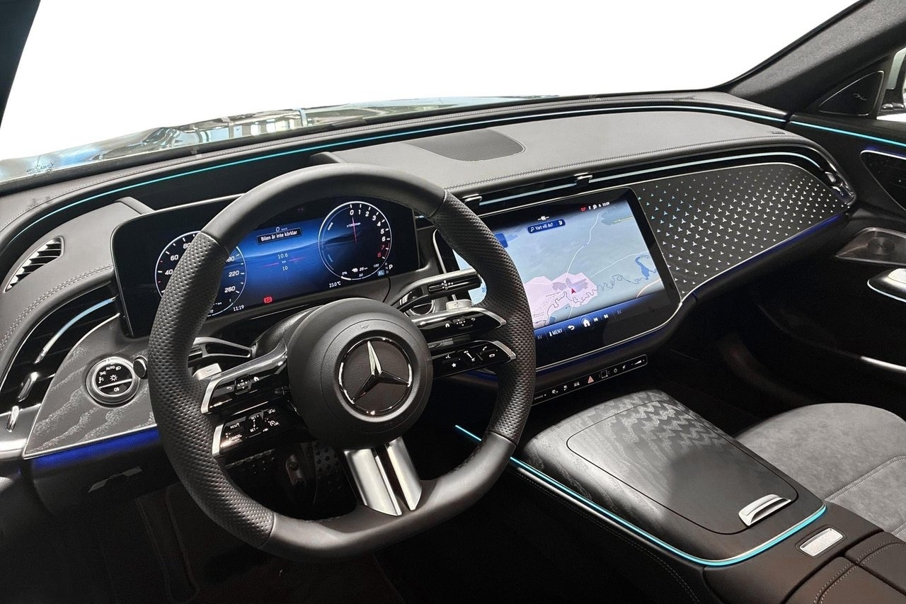 Mercedes-Benz E 300 e Sedan 2026, bild 6/10