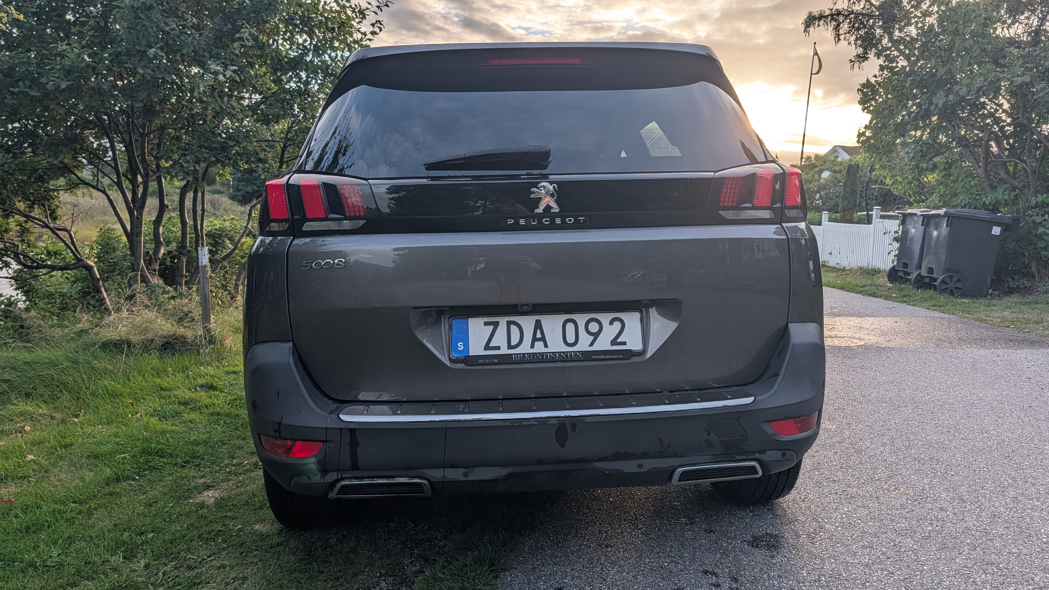 Peugeot 5008 1.2 PureTech 130 Manuell 2017, bild 3/6