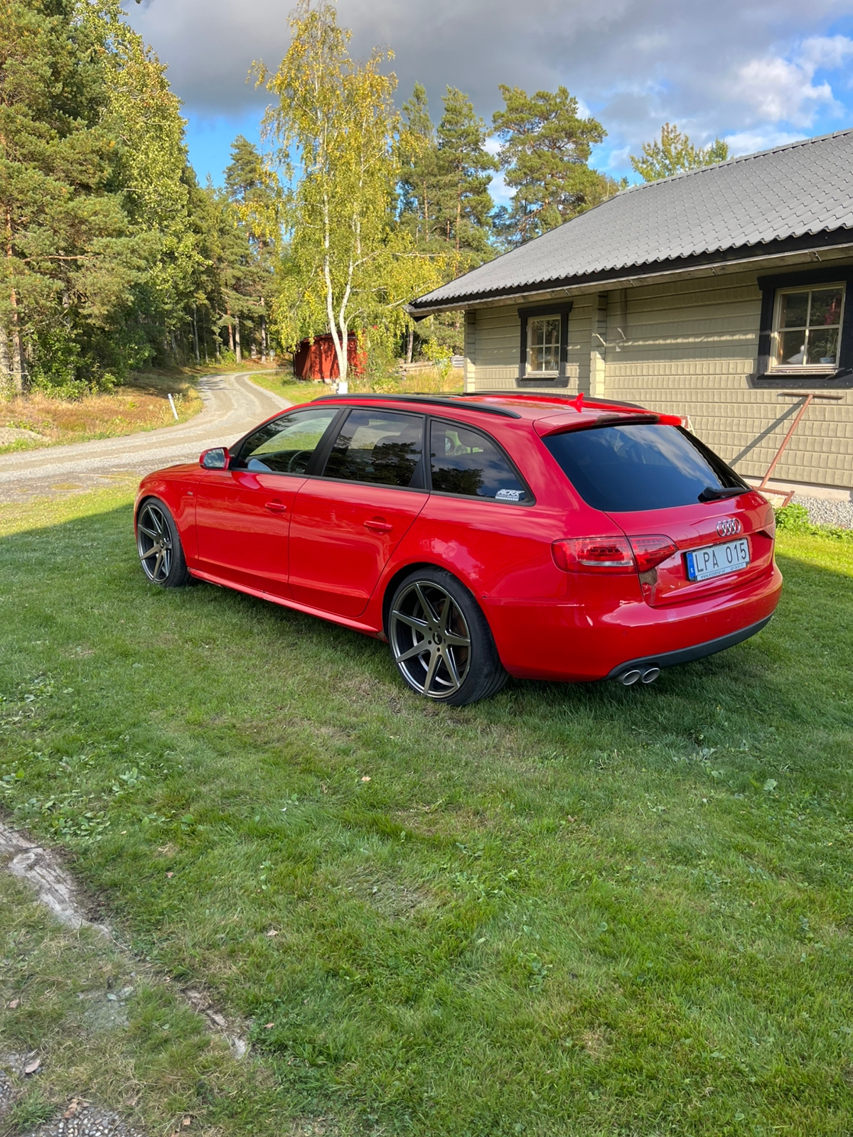 Audi A4 Avant 2.0 TDI DPF Multitronic 2011, kuva 3/9