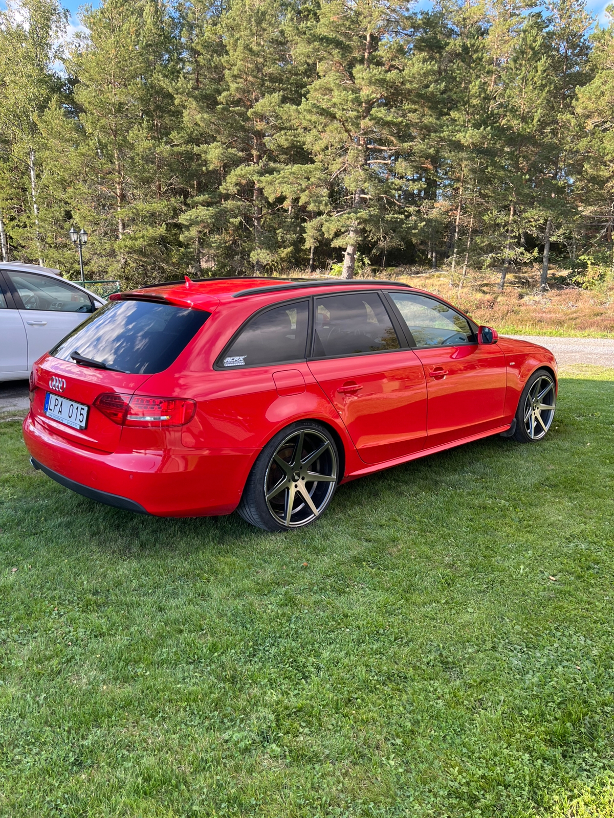 Audi A4 Avant 2.0 TDI DPF Multitronic 2011, kuva 2/9