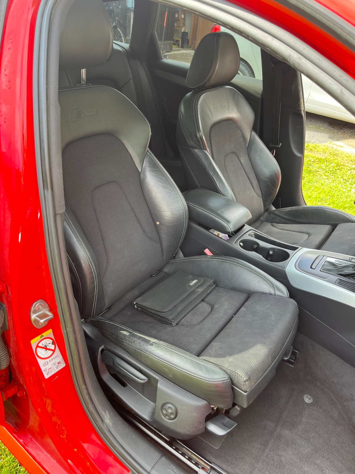 Audi A4 Avant 2.0 TDI DPF Multitronic 2011, kuva 6/9