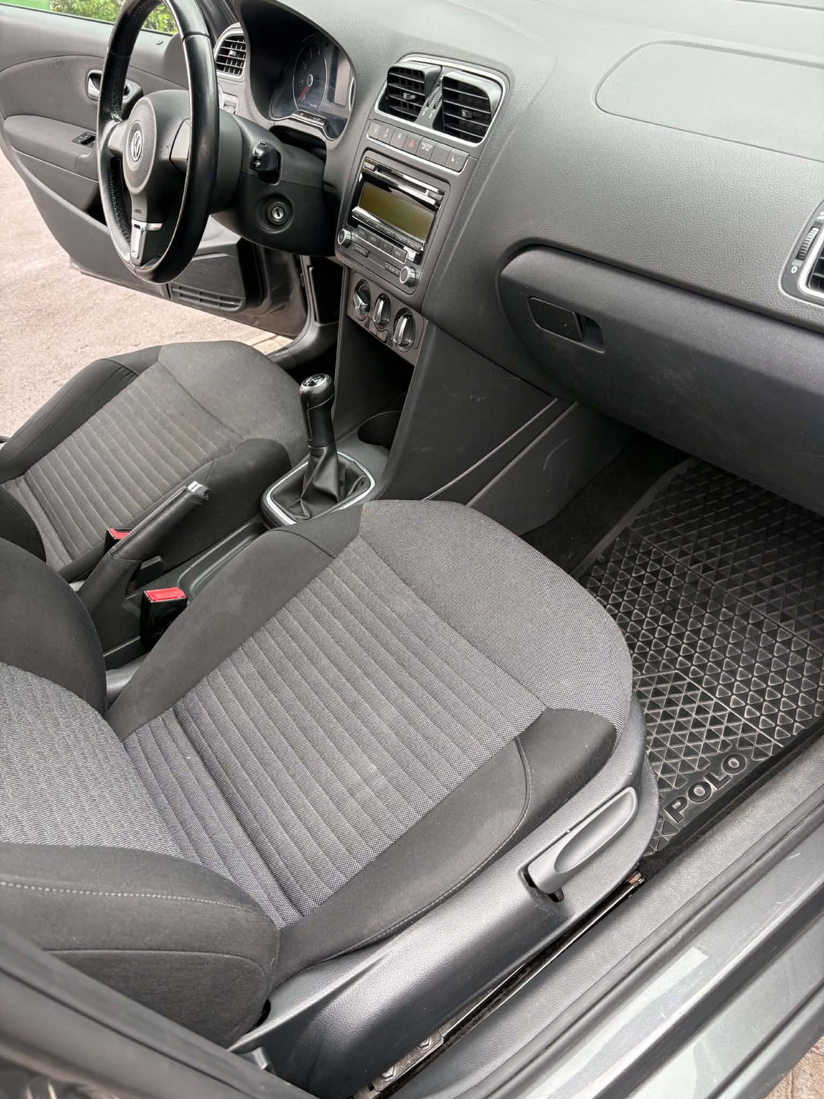 Volkswagen Polo 5-dörrar 1.4 MPI Manuell 2010, kuva 4/6