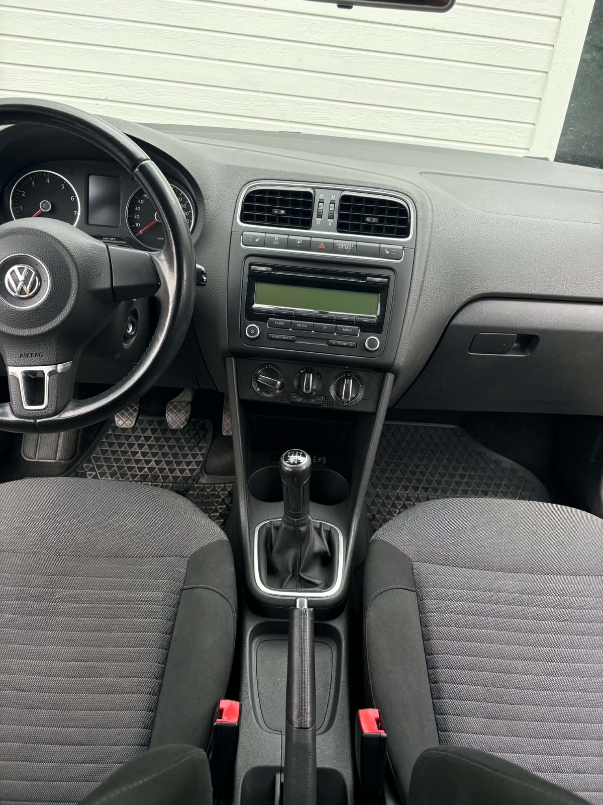 Volkswagen Polo 5-dörrar 1.4 MPI Manuell 2010, kuva 5/6
