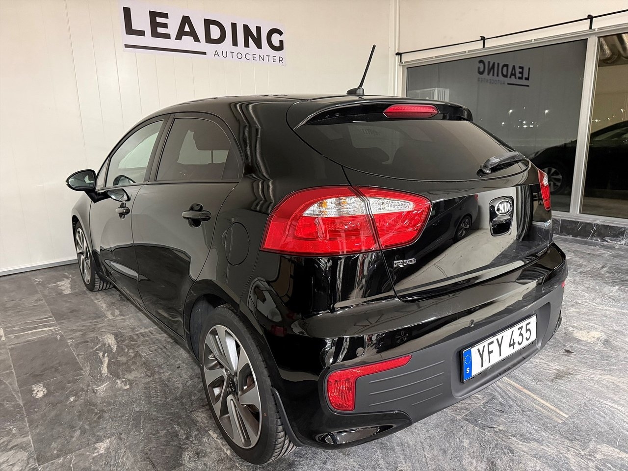 Kia Rio 2016, bild 2/10