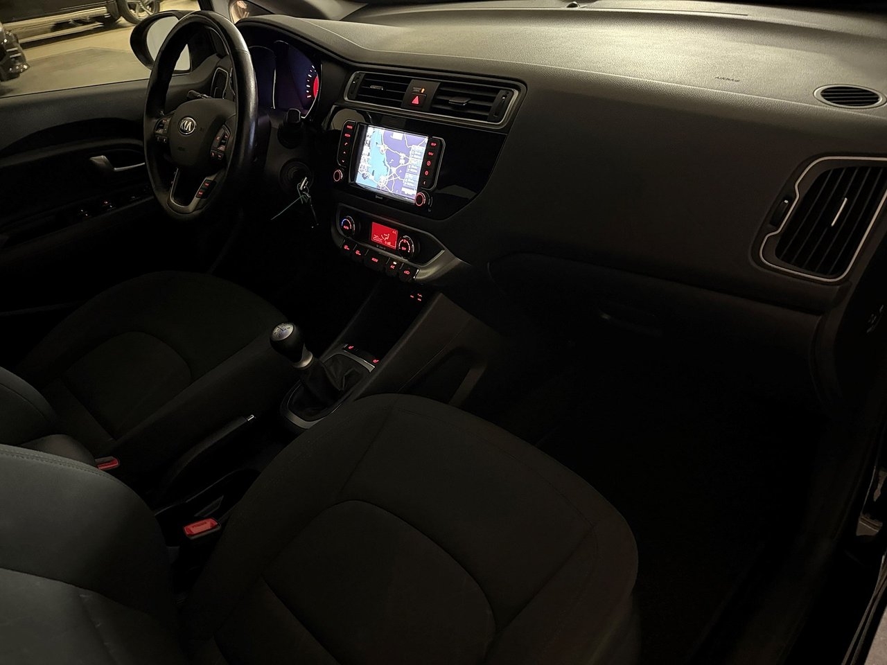 Kia Rio 2016, bild 7/10