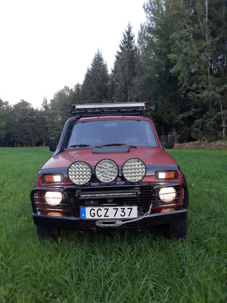 Lada Niva 3-dörrars 1.7 i 4x4 Manuell 1998, bild 6/6
