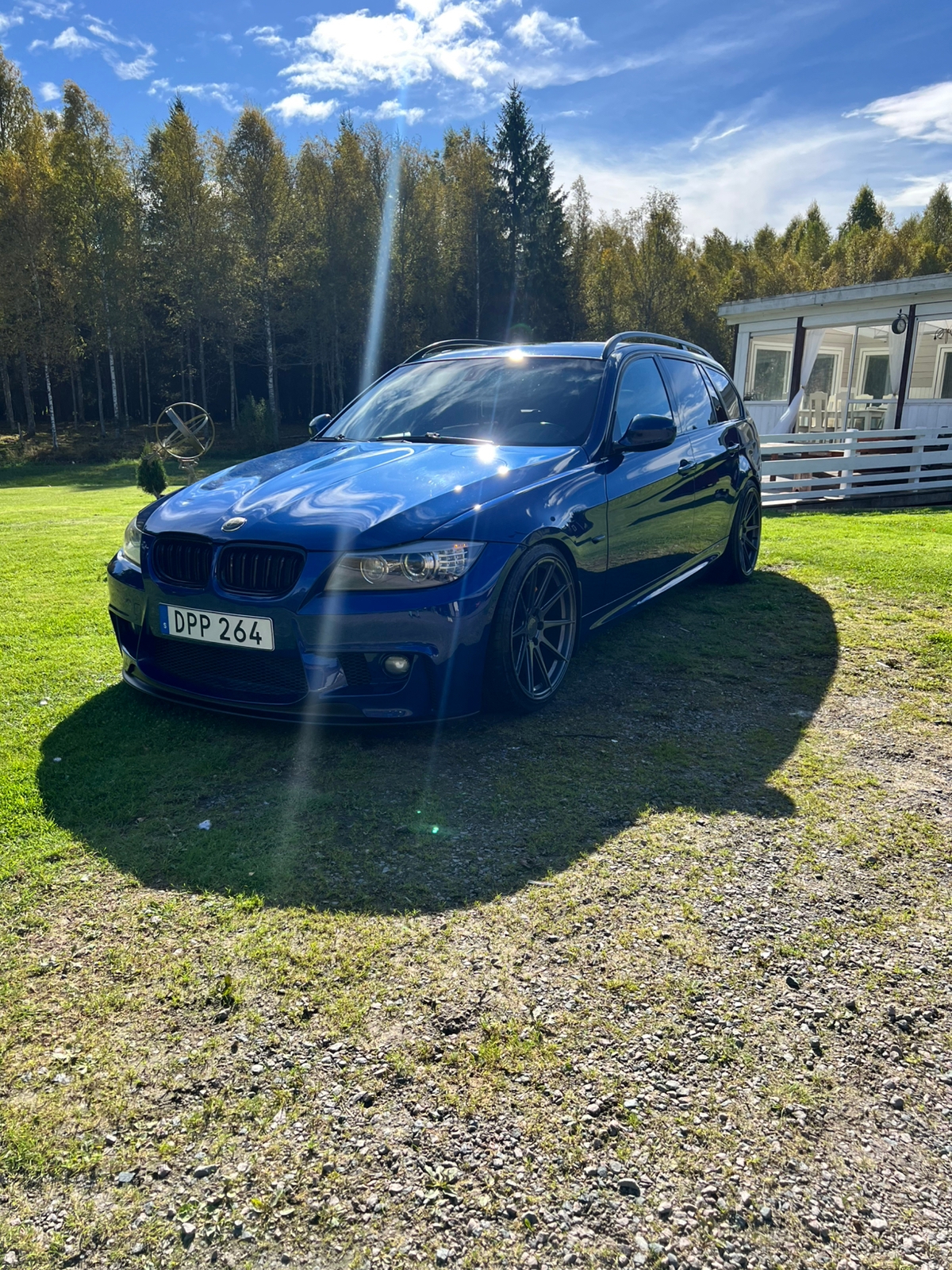 BMW 330
