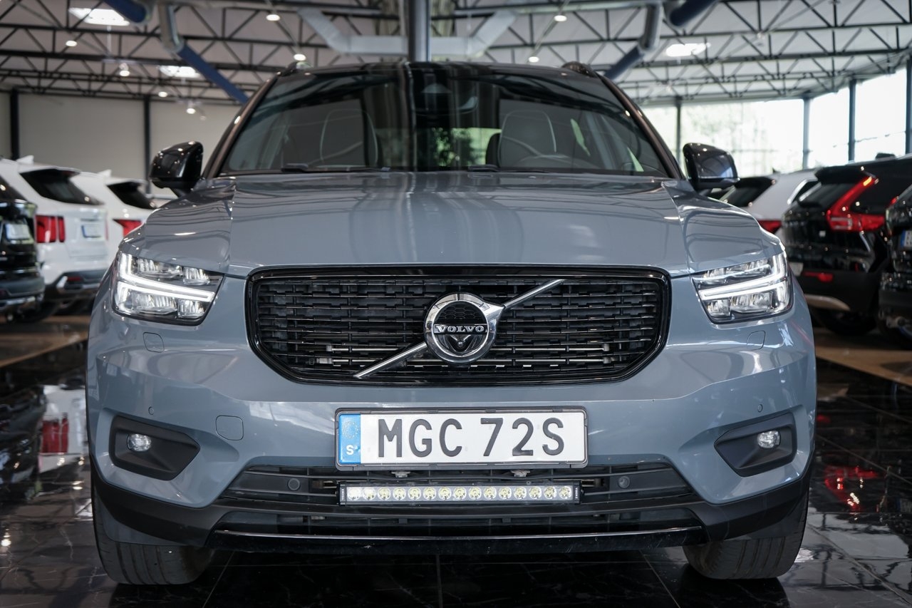 Volvo XC40 Recharge T4 DCT R-Design 2021, bild 2/10