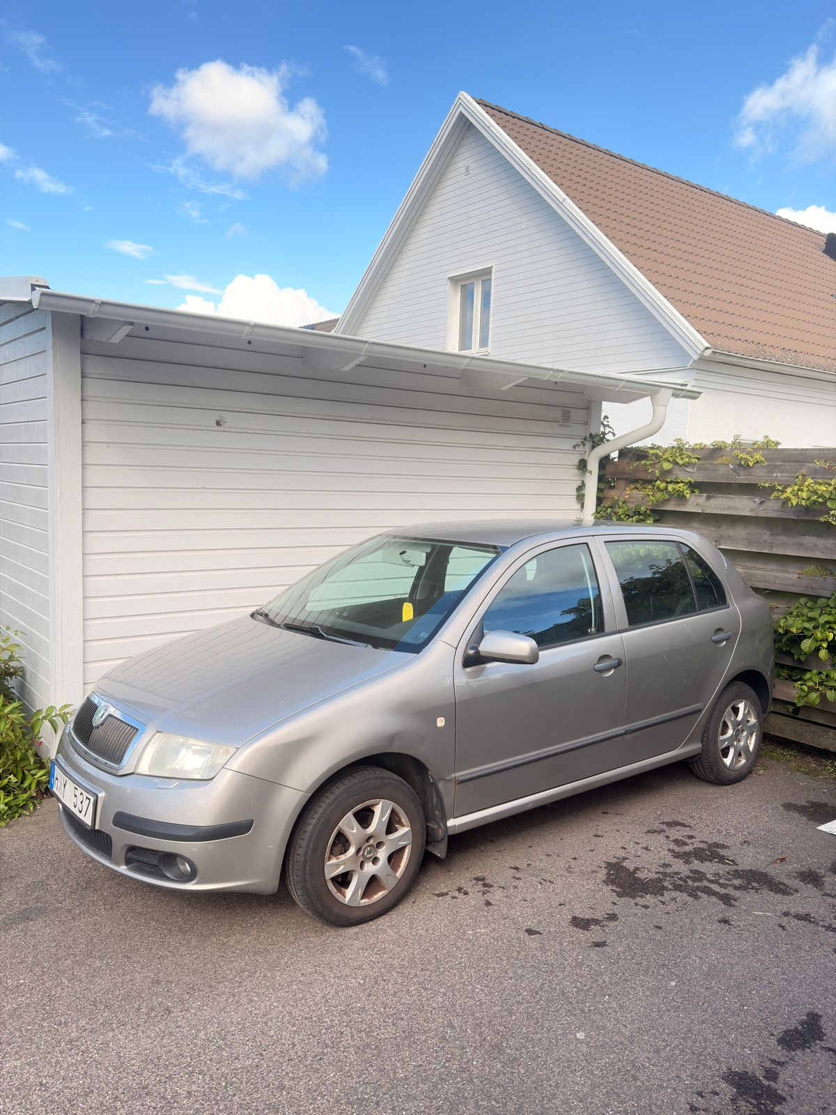 Skoda Fabia 1.4 Manuell 2007, bild 2/3