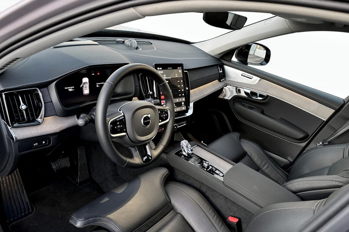 Volvo XC90 T8 Ultra Dark 2026, kuva 5/9