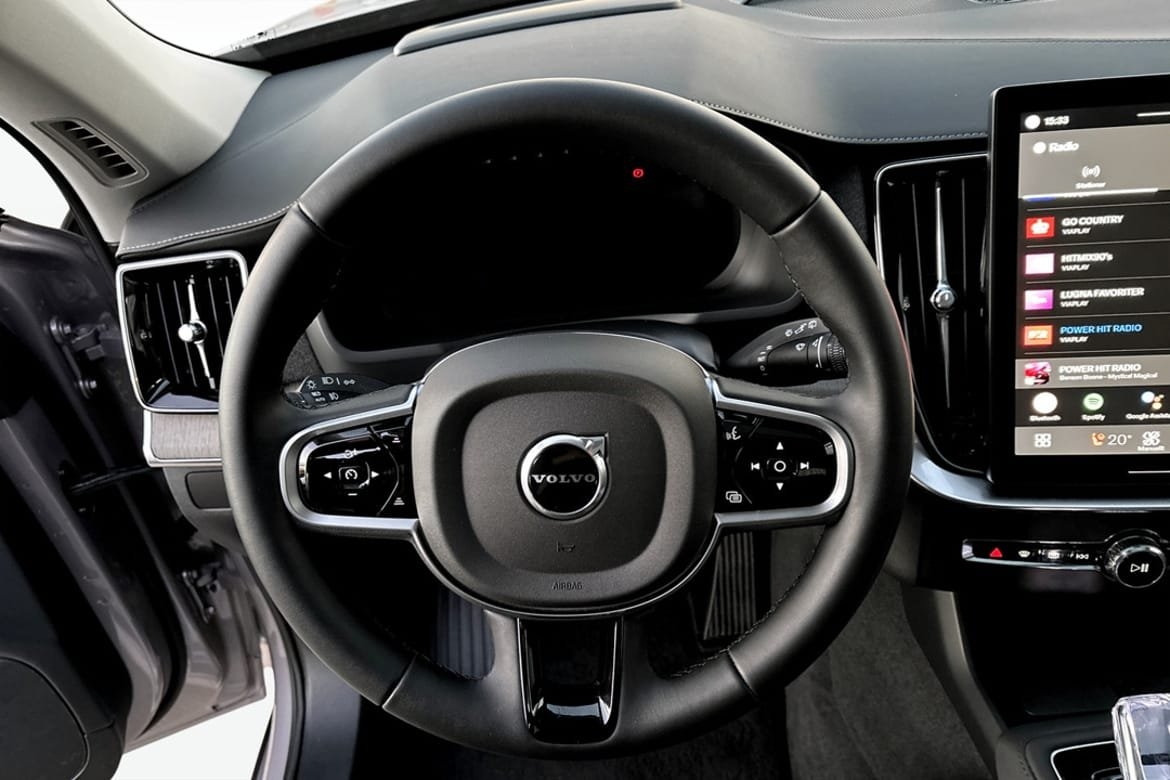 Volvo XC90 T8 Ultra Dark 2026, kuva 7/9