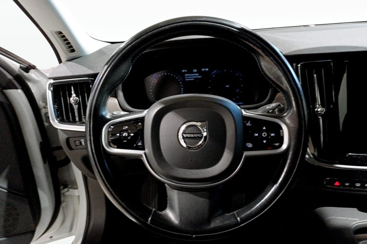 Volvo V90 Cross Country D4 AWD 2020, bild 7/9