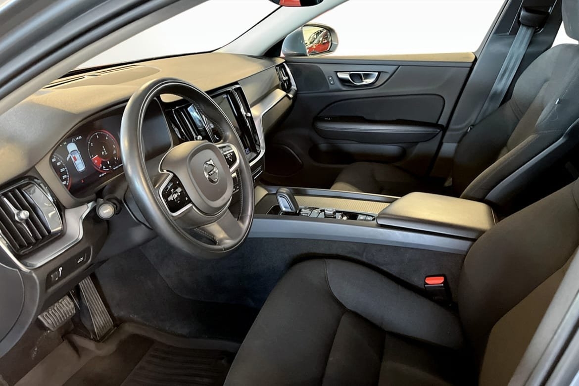 Volvo V60 B4 Diesel Momentum Advanced SE 2021, bild 5/9