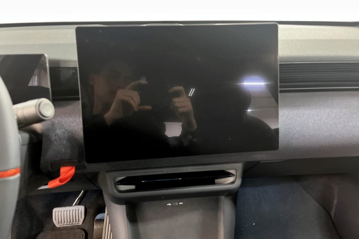 Lynk & Co 02 Core BEV 2026, bild 6/9