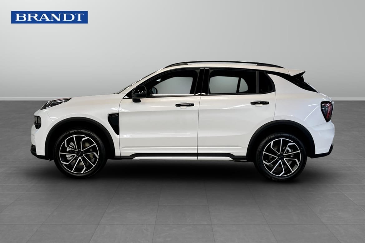 Lynk & Co 01 Core PHEV 2026, bild 3/9