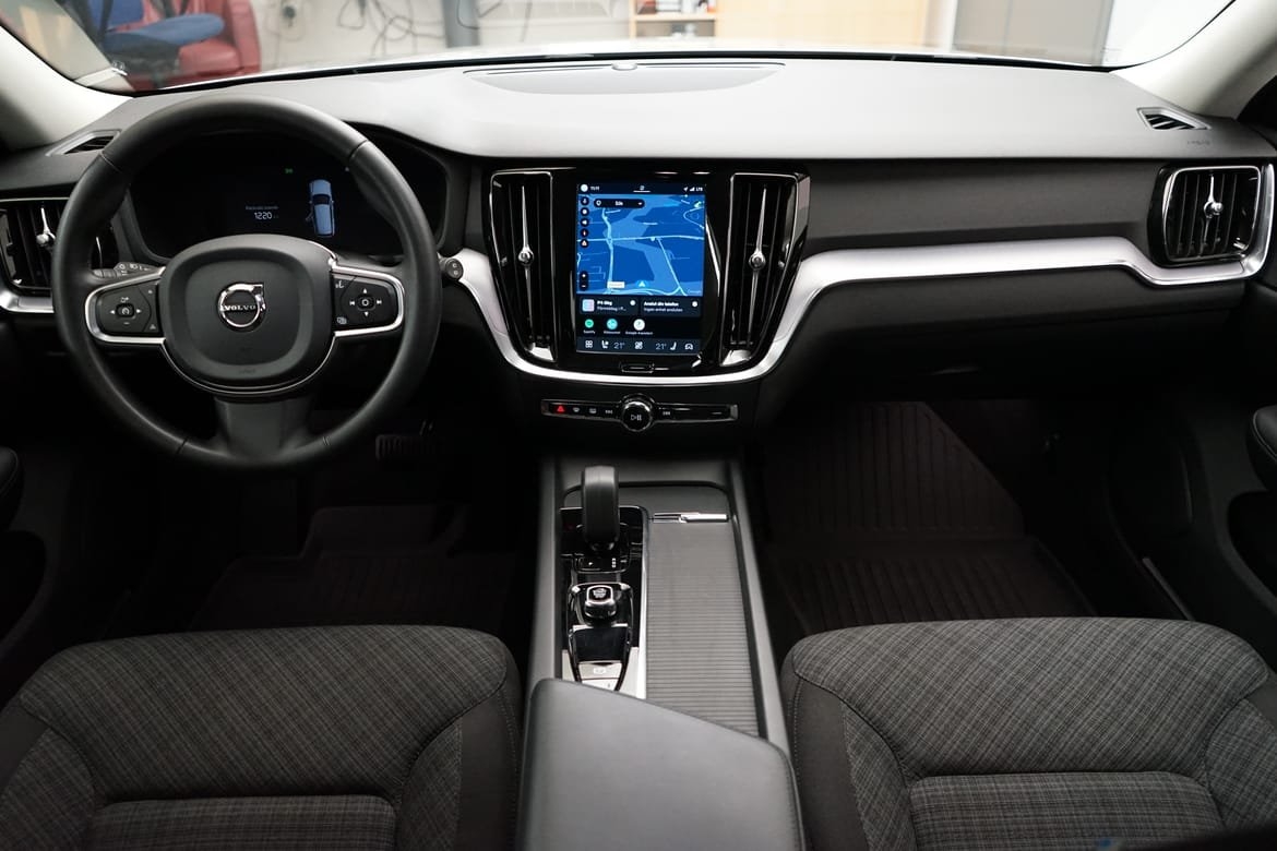 Volvo V60 B4 Bensin Core 2024, bild 6/10
