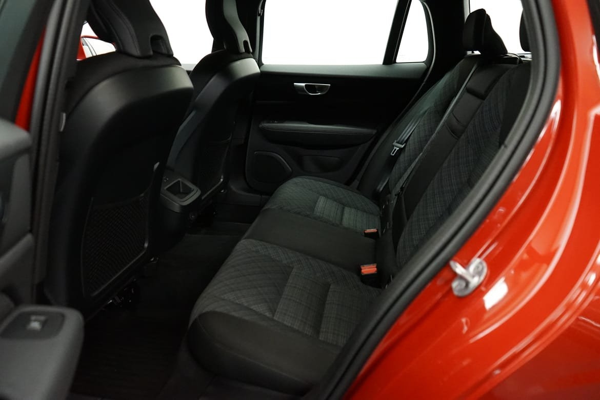 Volvo V60 B4 Bensin Core 2024, bild 7/10