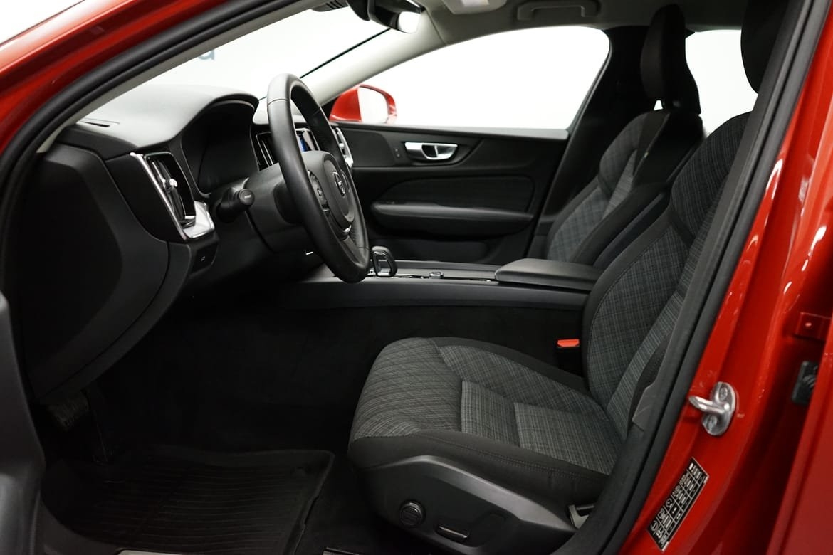 Volvo V60 B4 Bensin Core 2024, bild 5/10