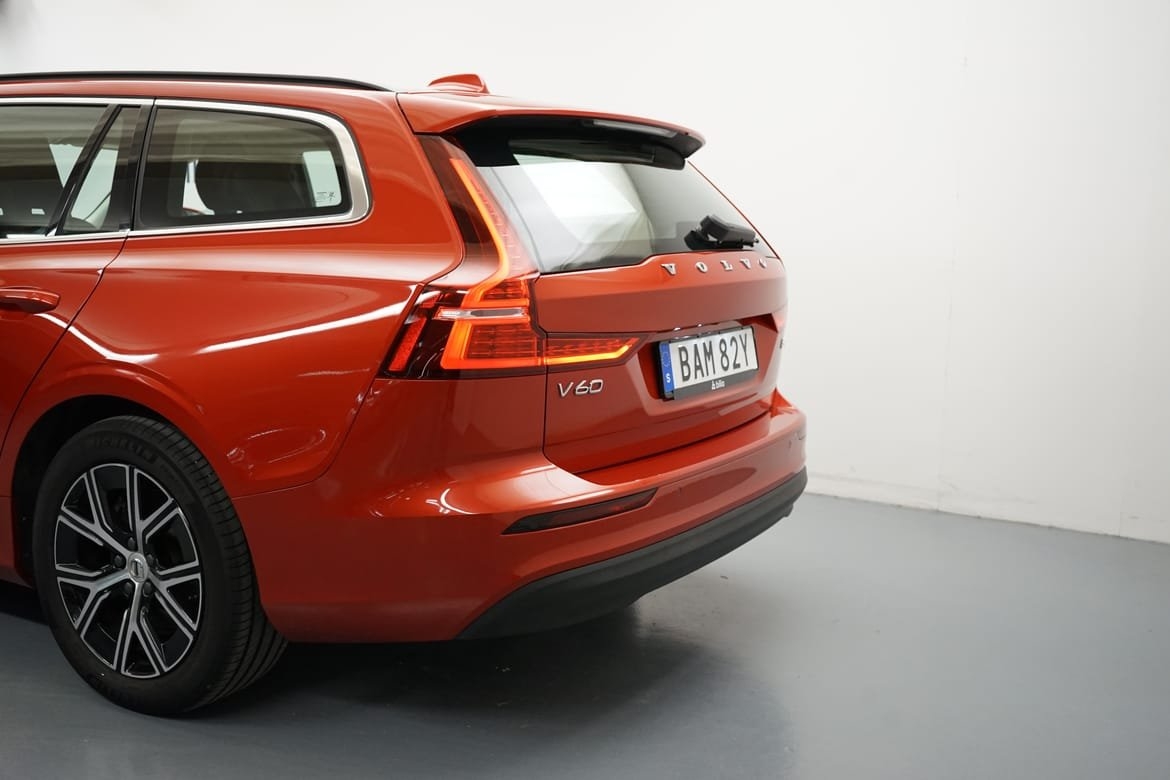 Volvo V60 B4 Bensin Core 2024, bild 3/10