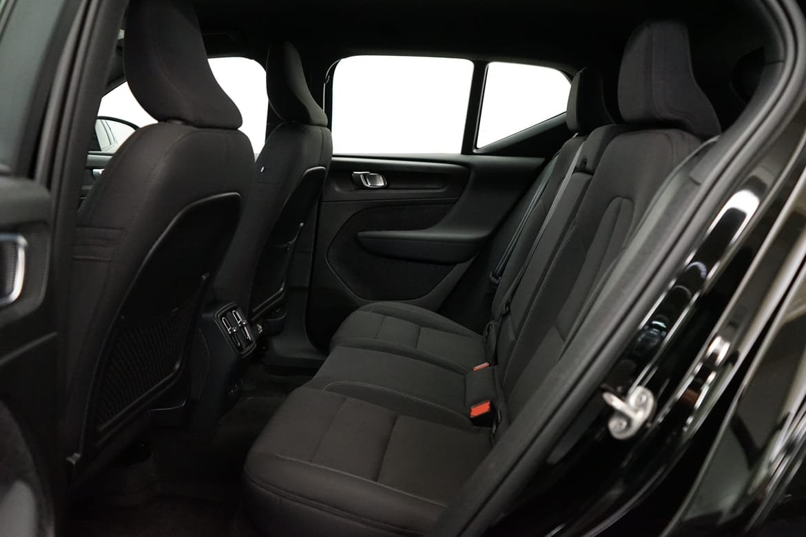 Volvo XC40 2023, bild 7/10