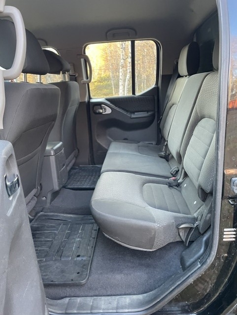 Nissan Navara 2012, bild 3/8