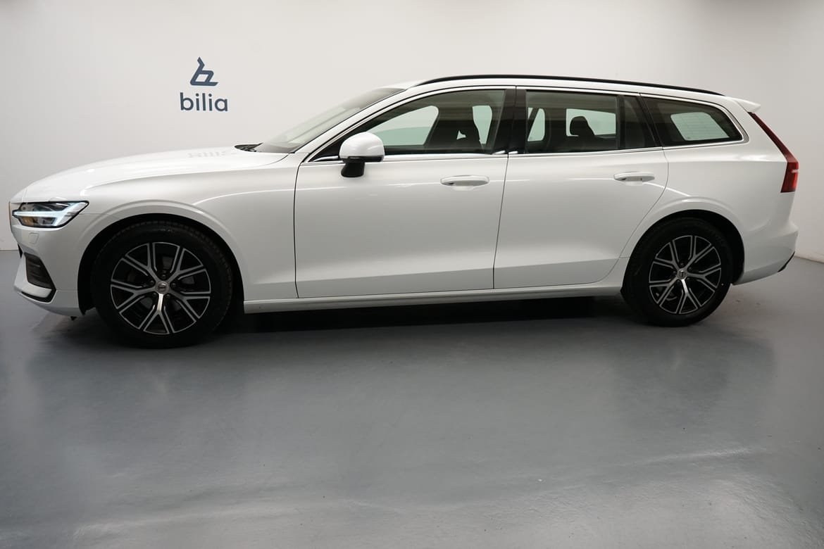 Volvo V60 2024, bild 2/10